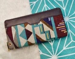 Elegant Double Zipper Wallet for Eco-Friendly Living v4.0